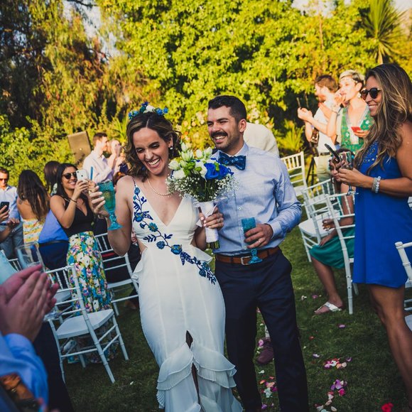 Hand embroidered summer wedding dress - Picture 3 of 9